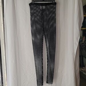 Apricot Lane Woman's Black Fish Net Leggings, Size: XL, NWT